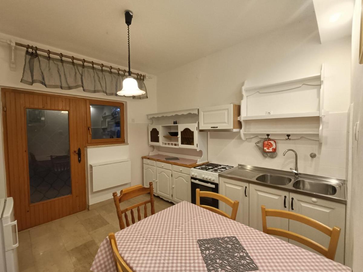 Apartment Pletikos Премантура Екстериор снимка